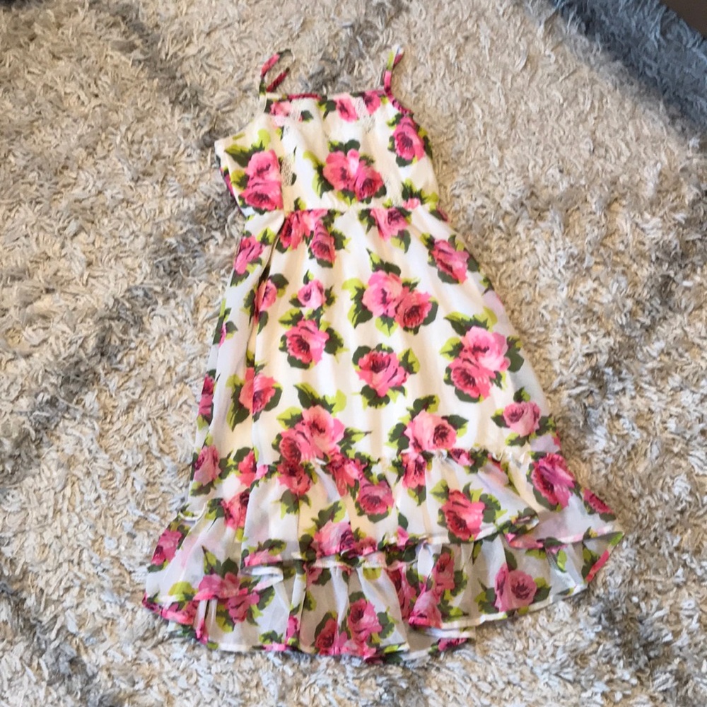 NWT Girls hi low cream dress with pink flowers.